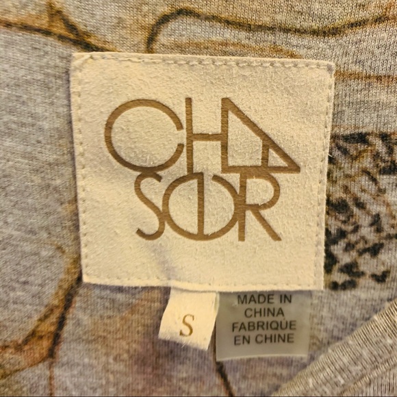 ⭐️ Chaser Gray Floral Peplum Bell Sleeve Blouse - Picture 5 of 6